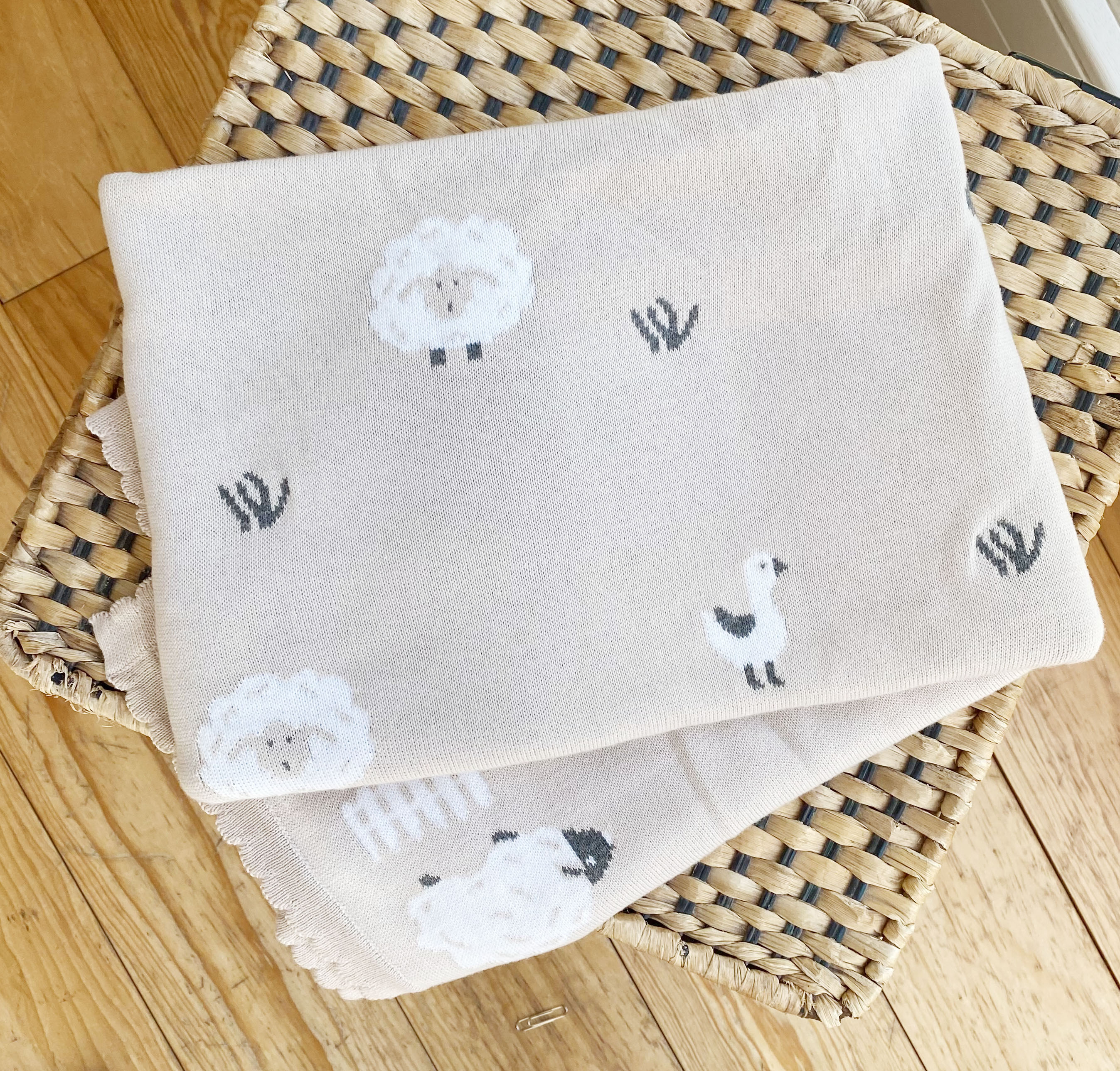 Baby Strickdecke Schafe Sand aus Baumwolle unisex| Hansekind