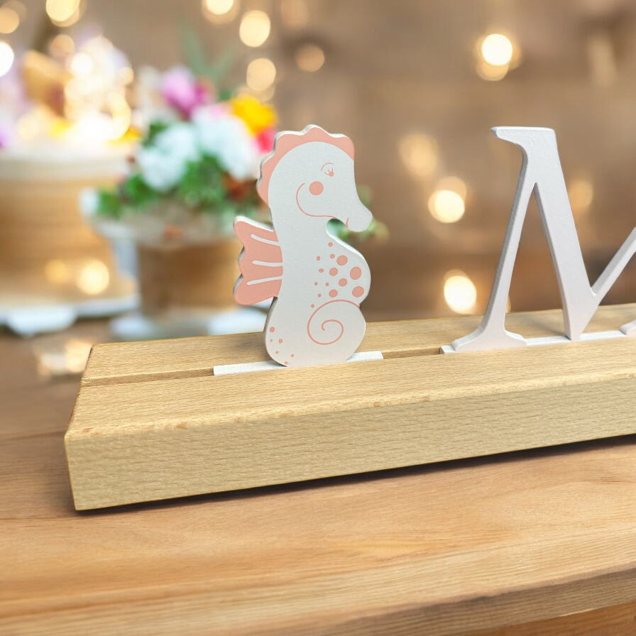 Motiv für die Kindergarderobe Seepferdchen